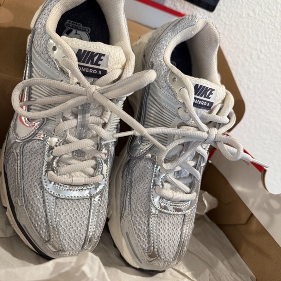 Nike Zoom Vomero 5 - Picture 5 of 5